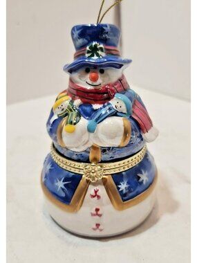 Mr. Christmas Snowman Music Hinge Box Iceskaters We Wish You A Merry Christmas